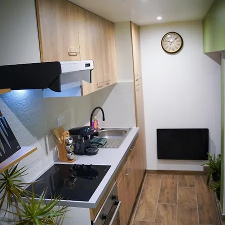 Nuit De La Sagesse Jacuzzi Terrasse Et Parking Privé Apartamento Ruan